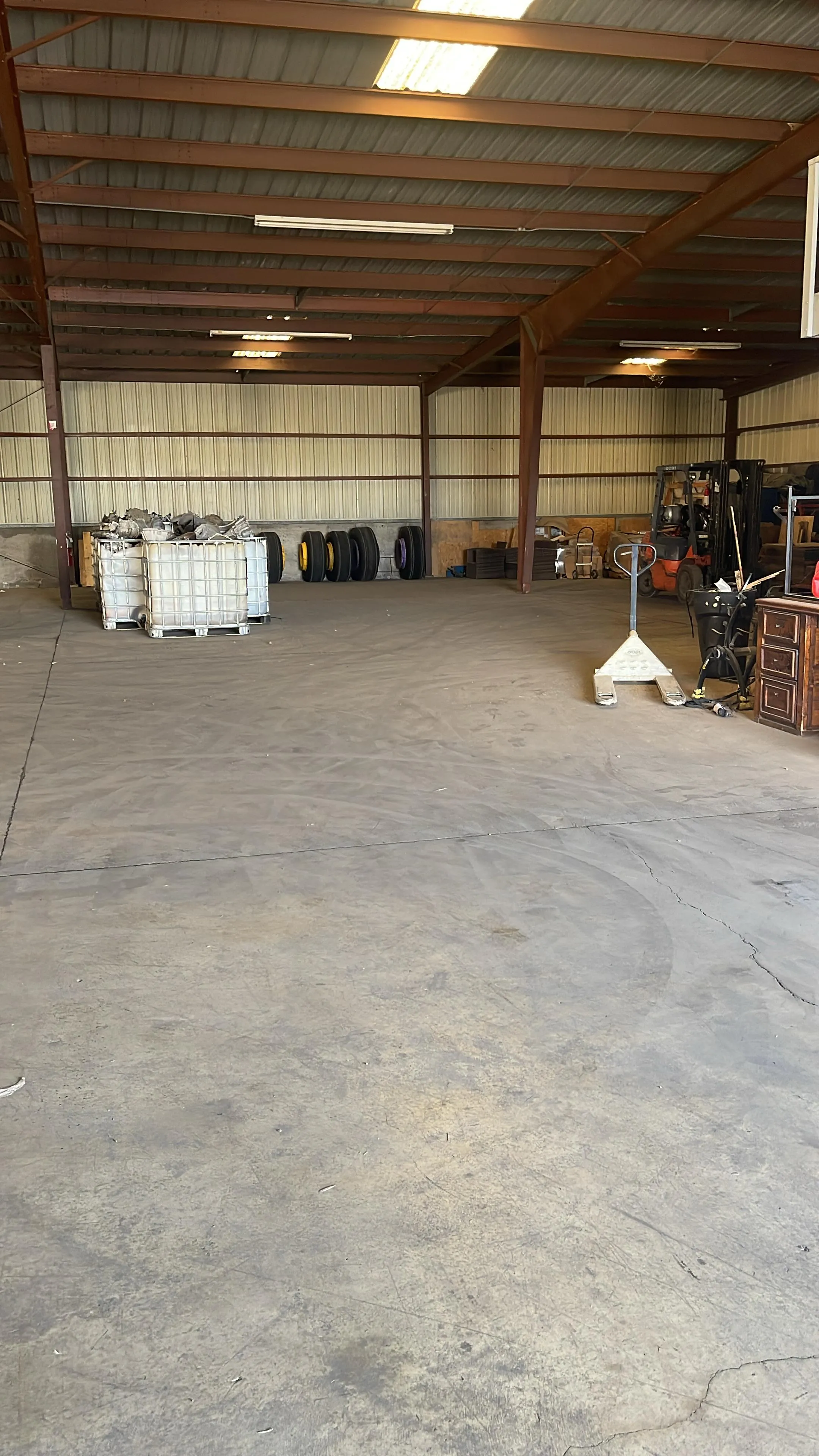 Almacén — interior